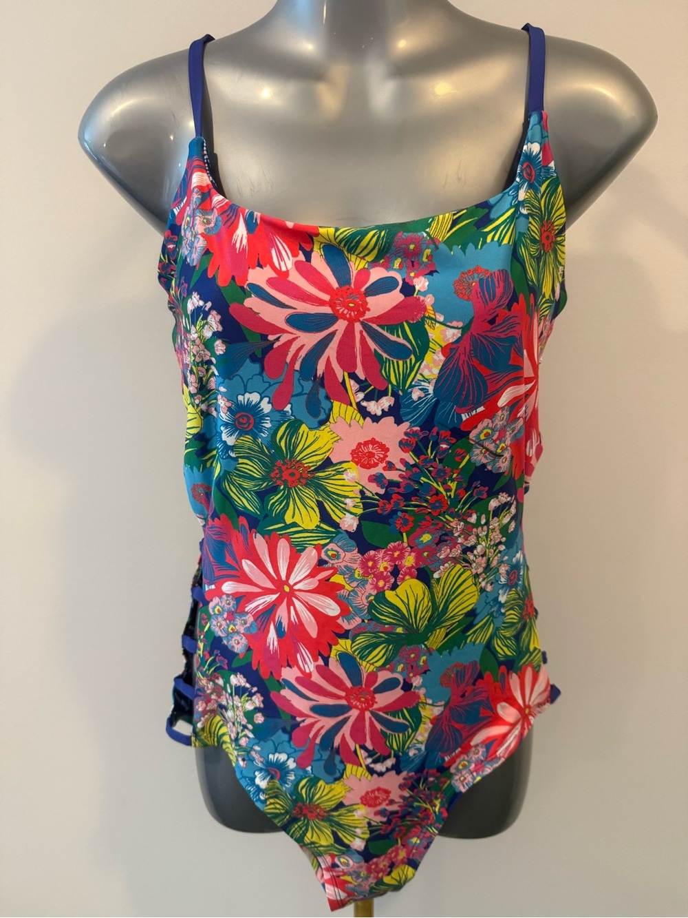 Social Angel Tropical Floral One Piece Swimsuit XL | Strappy Side Cutout
